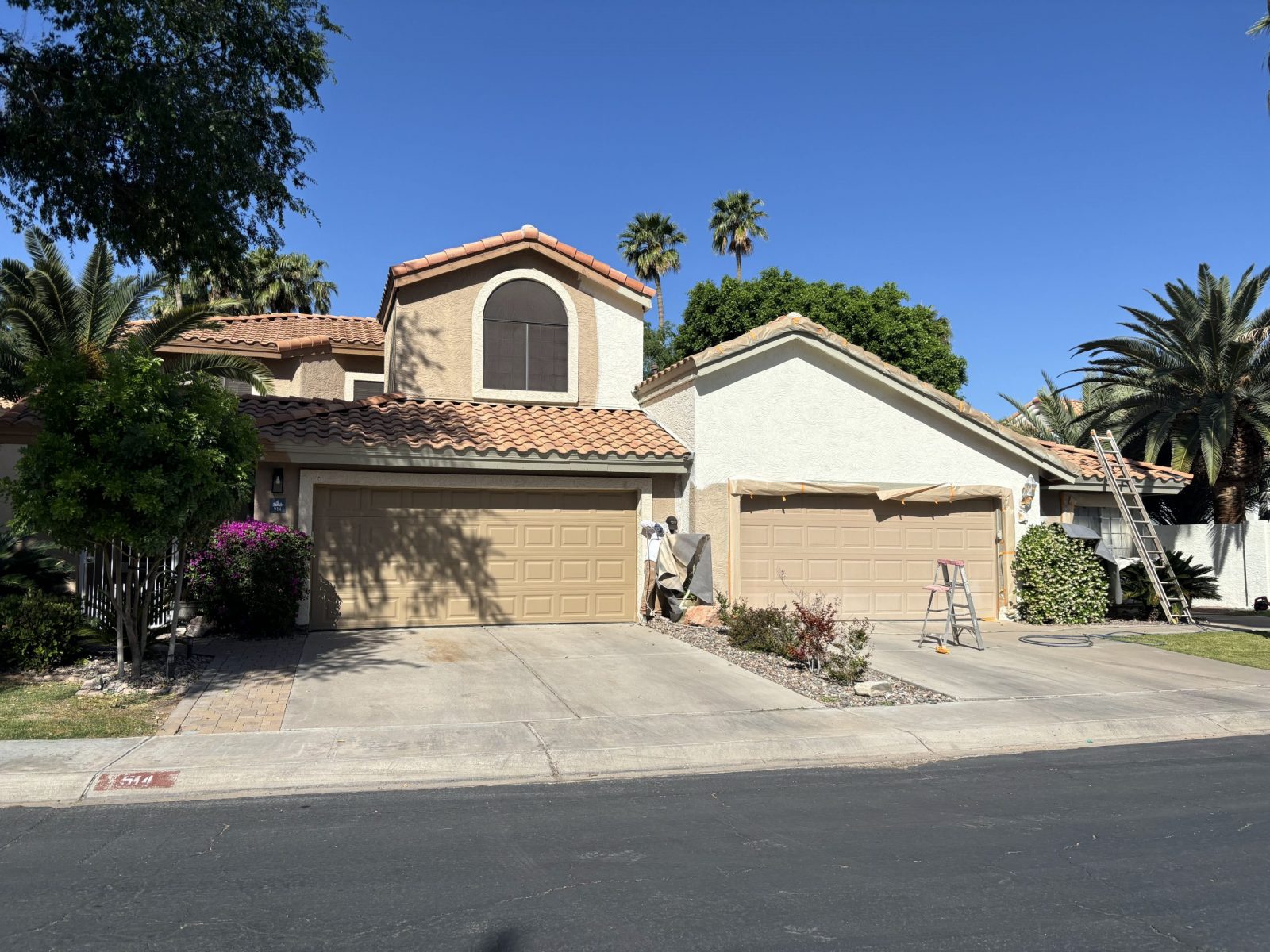 House painting in Cave Creek AZ by Marcel Painting